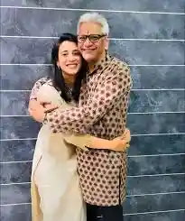 smriti mandhana father