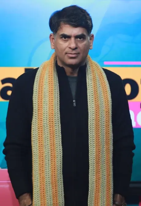Saurabh Dwivedi