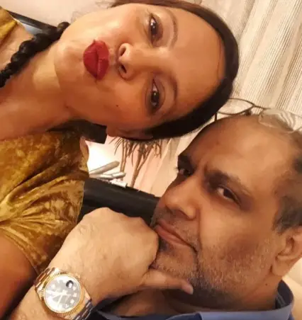 chikki panday with wife