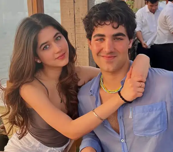 Naomika Saran with her cousin Aarav Kumar