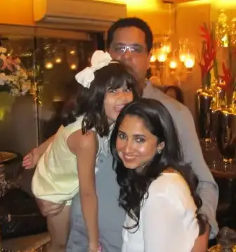 Naomika Saran with her father sameer saran