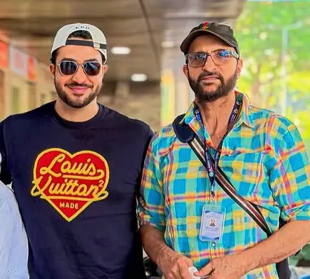 Aly Goni wuth her father